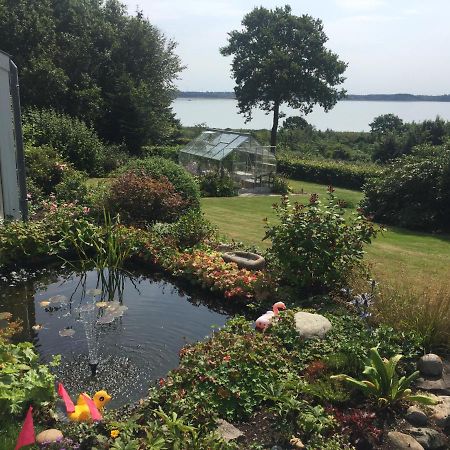 Vaerelse Med Udsigt Over Limfjorden - Rolige Omgivelser Og Adgang Til Flot Have Nykobing Mors Exterior foto